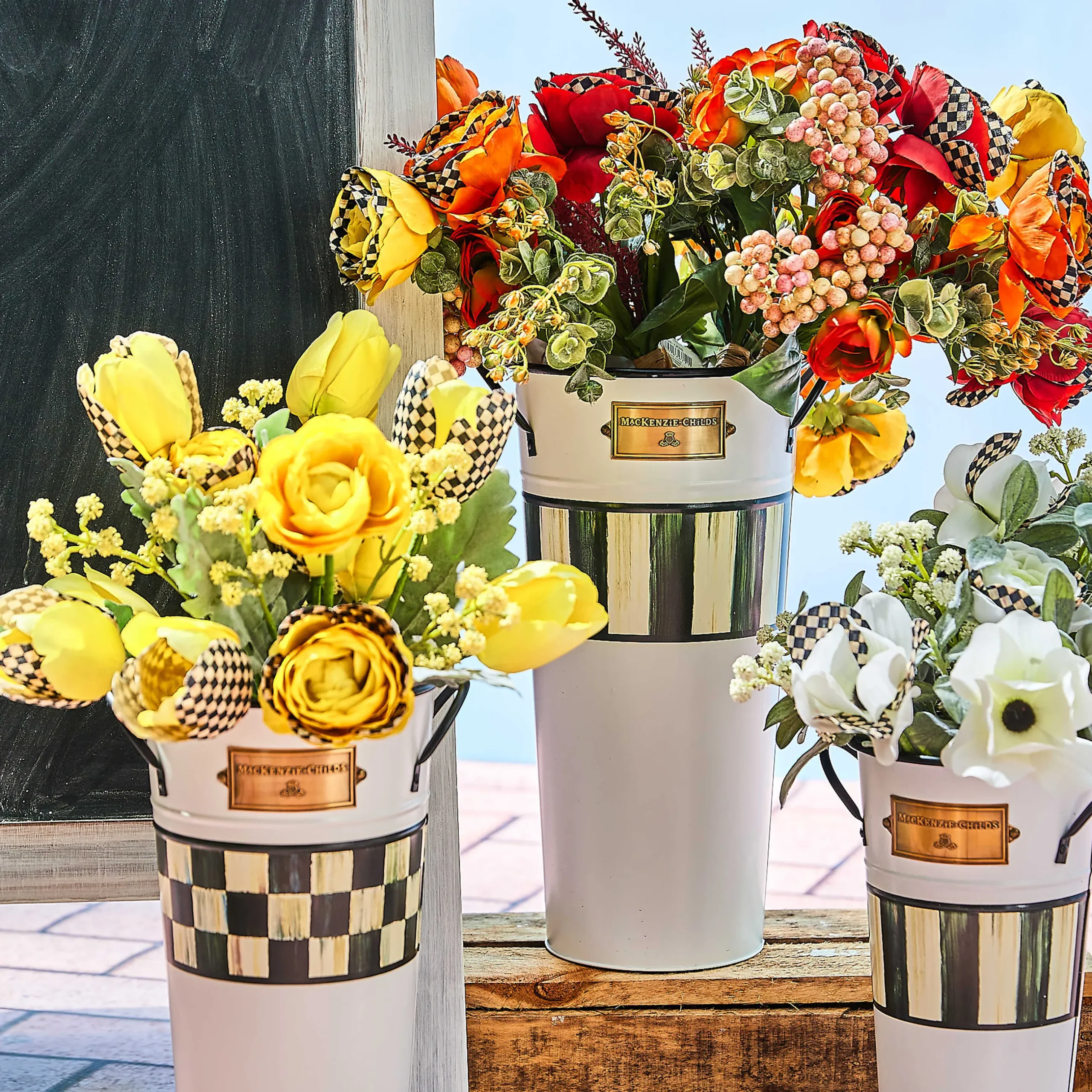New MacKenzie-Childs Courtly Anemone Bouquet