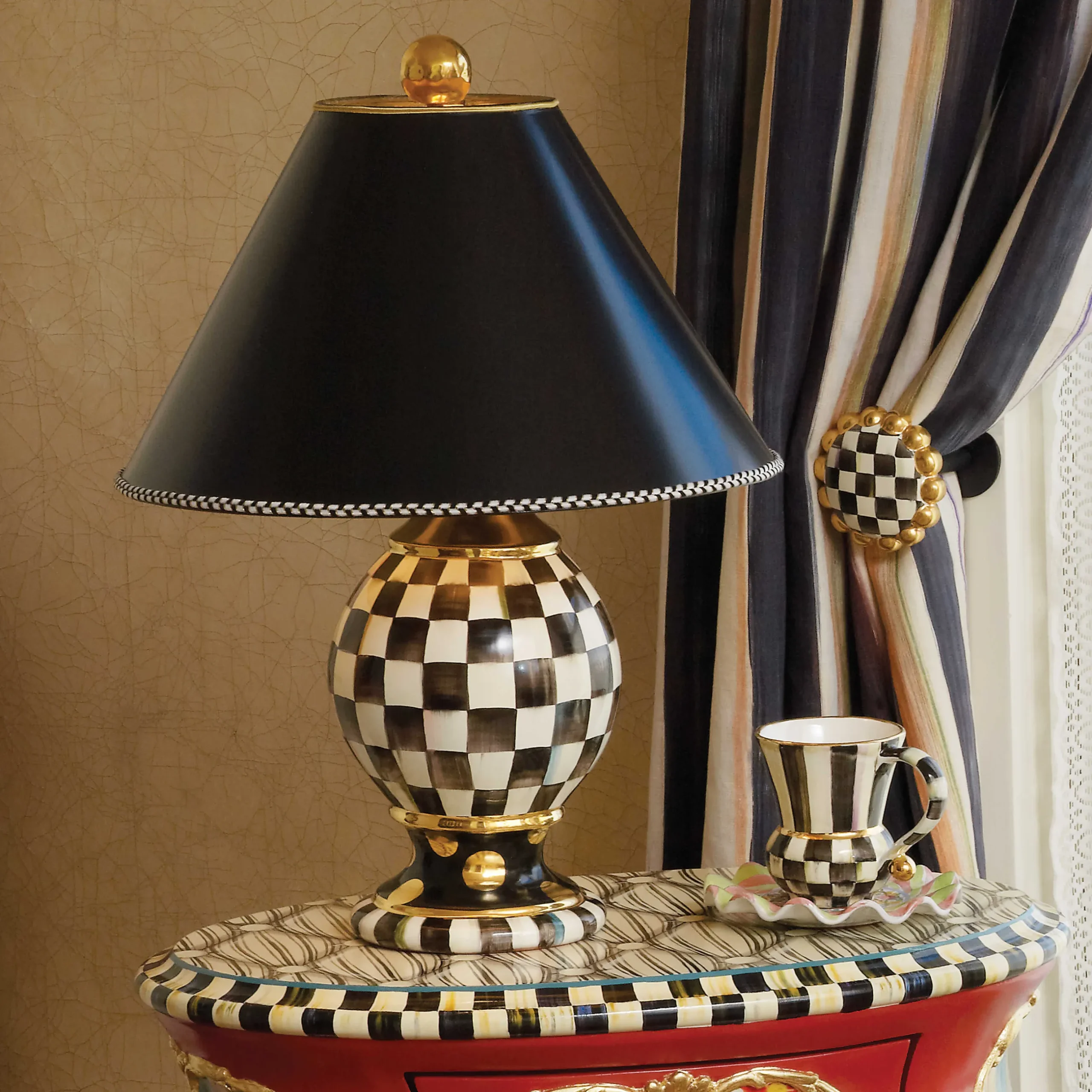 MacKenzie-Childs Courtly Check Globe Lamp