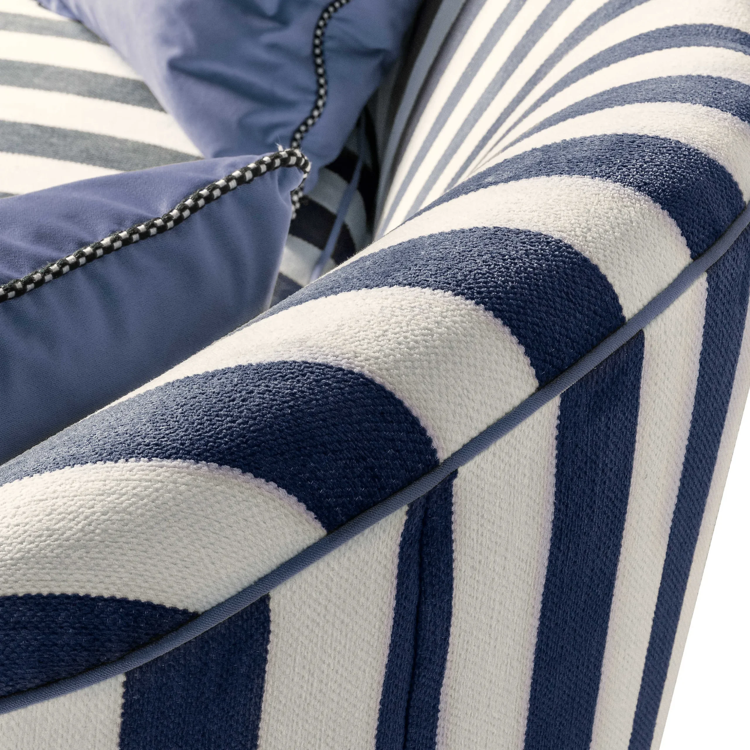 Outlet MacKenzie-Childs Marquee Loveseat - Chenille Navy Stripe