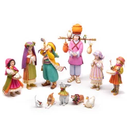 Hot MacKenzie-Childs Patience Brewster Nativity Manger Figures Set