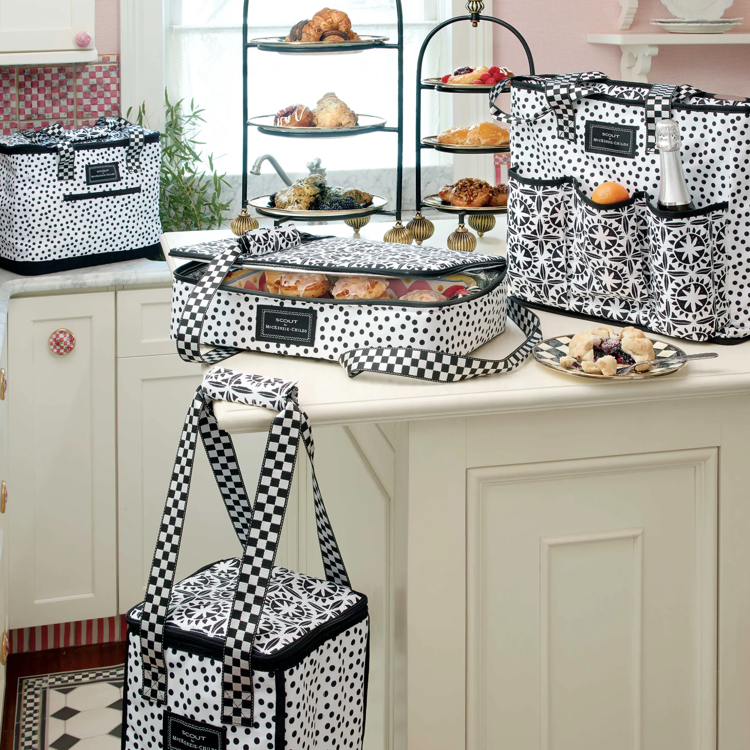 MacKenzie-Childs Plate Stand - Large