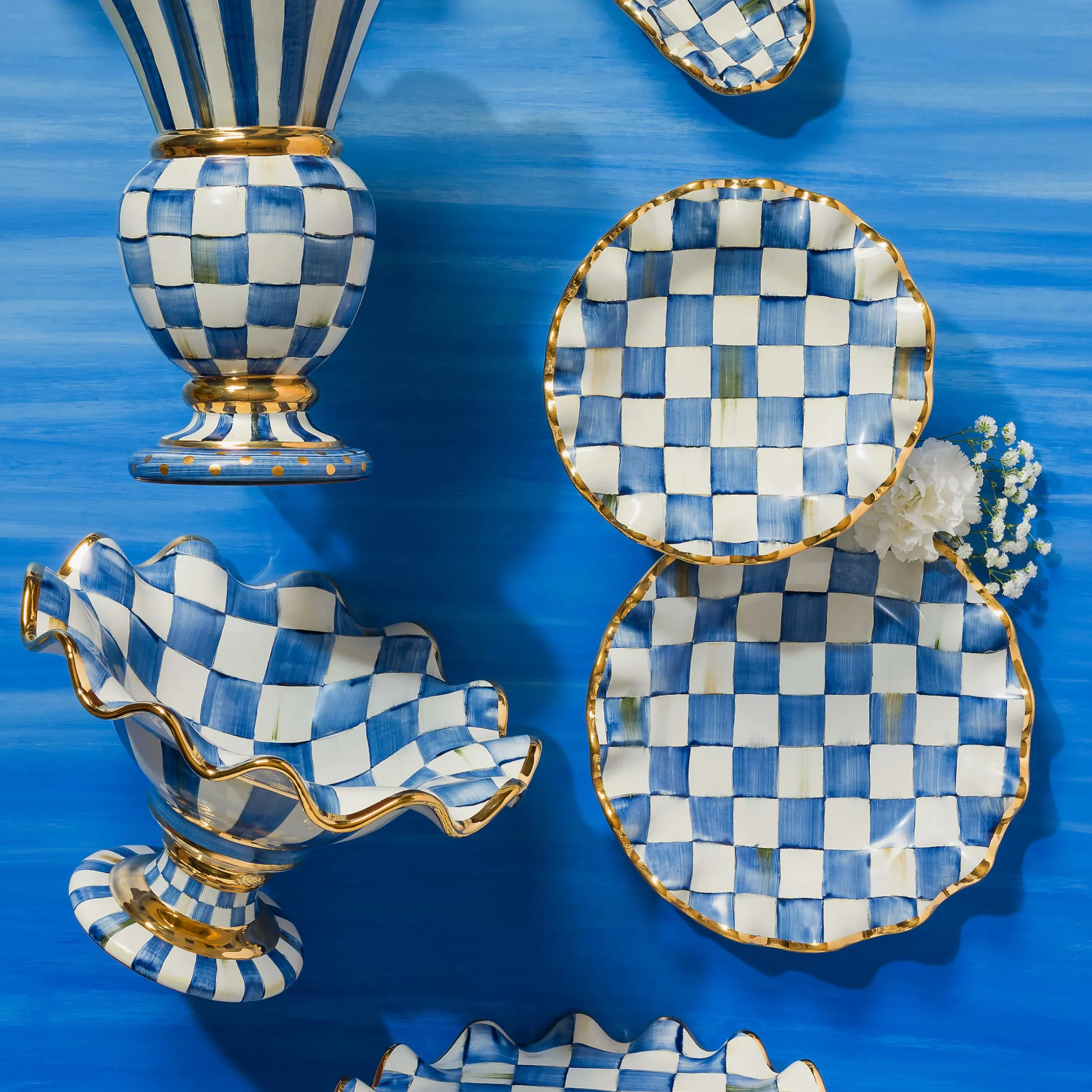 Hot MacKenzie-Childs Royal Check Fluted Dinner Plate