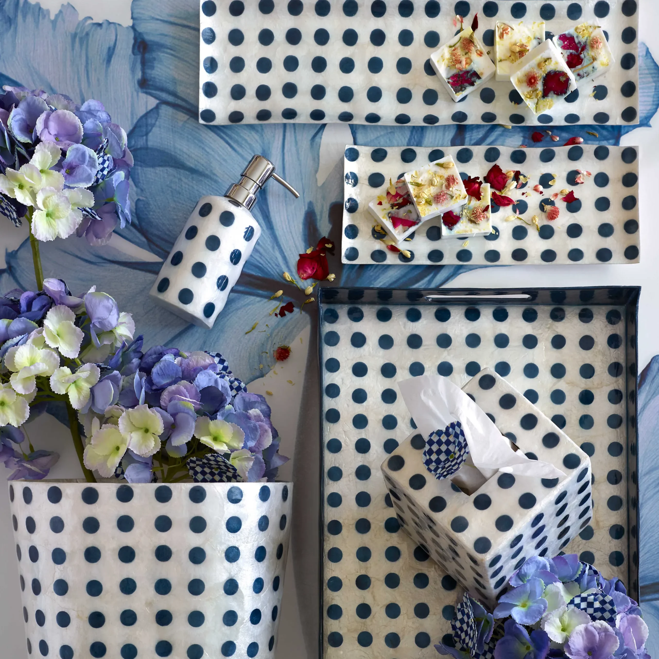 Sale MacKenzie-Childs Royal Check Hydrangea - Blue