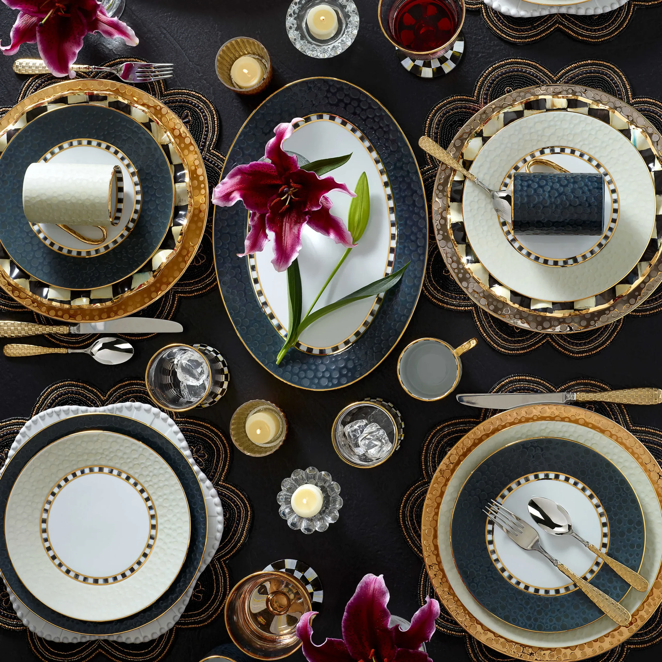 MacKenzie-Childs Soho Dinner Plate - Midnight
