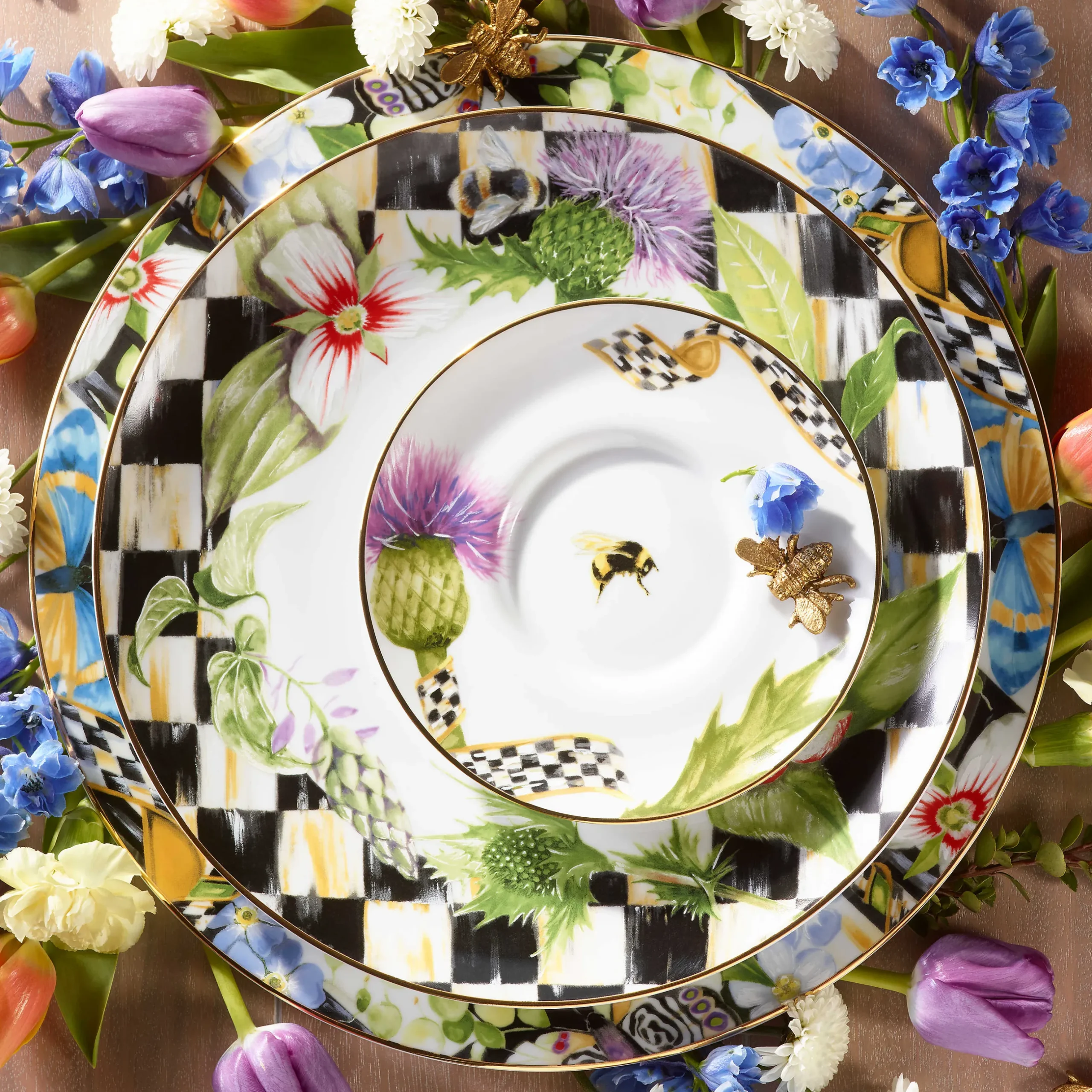 New MacKenzie-Childs Thistle & Bee Charger