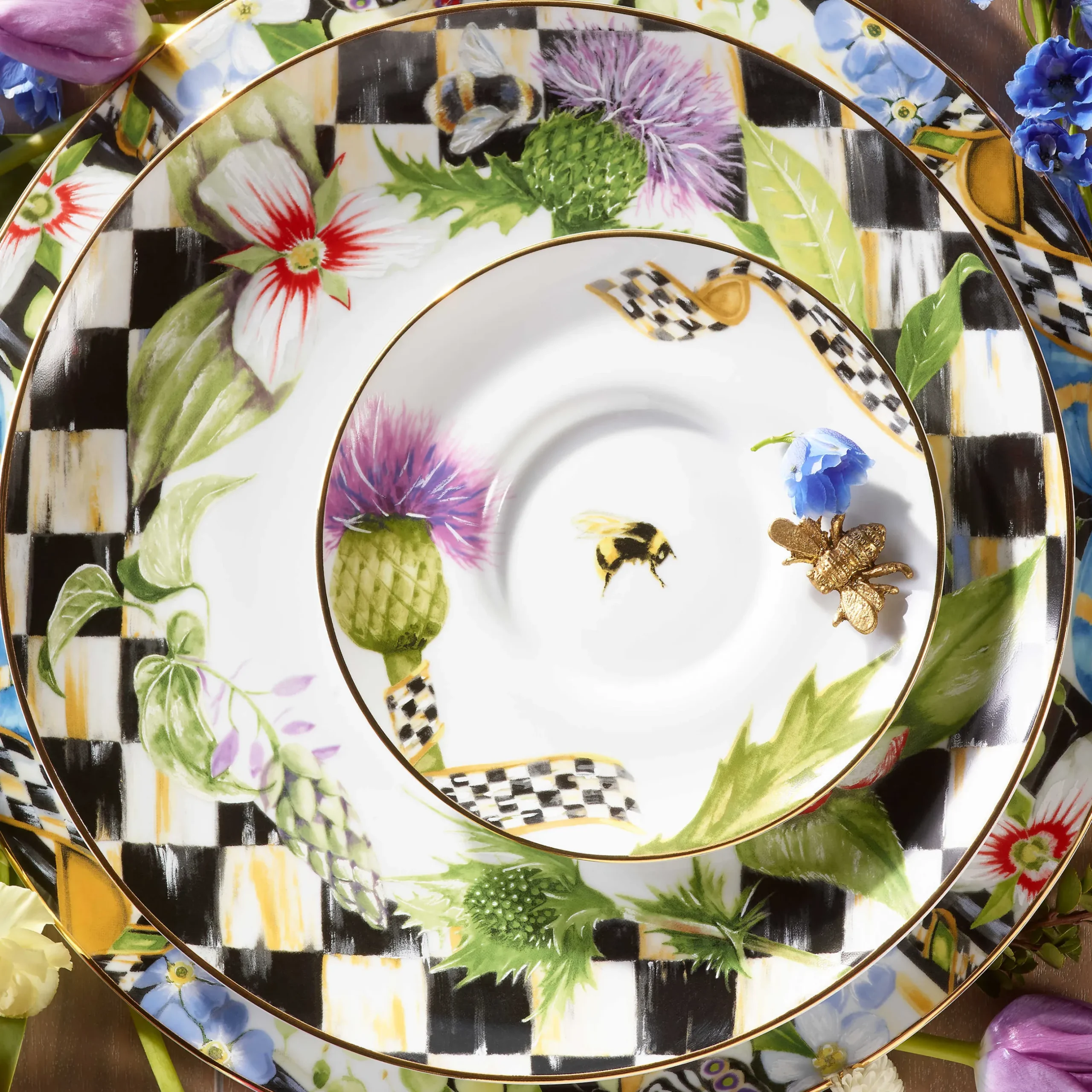 Discount MacKenzie-Childs Thistle & Bee Dinner Plate - Garland